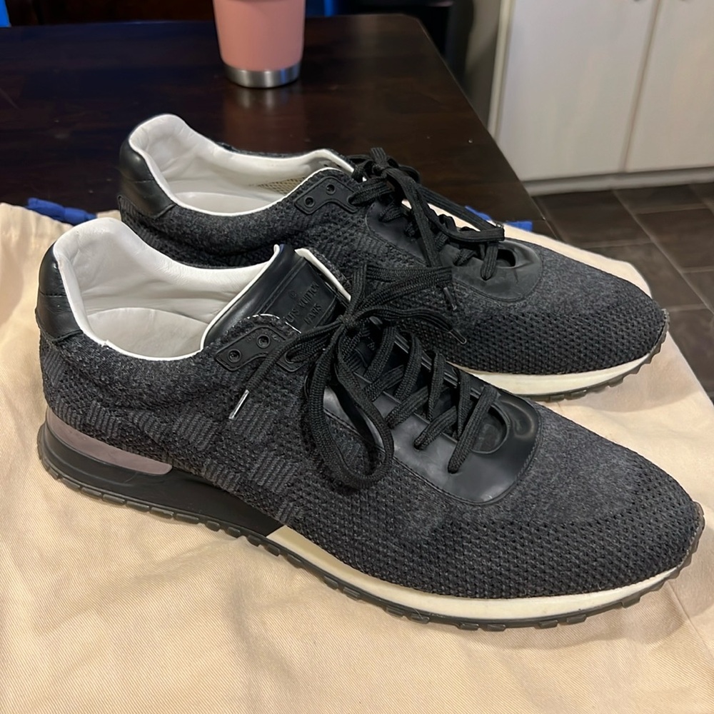 Louis Vuitton Run Away Sneaker Size 10